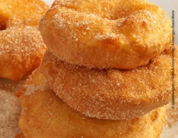 Aus Omas Küche: Apfelküchlein