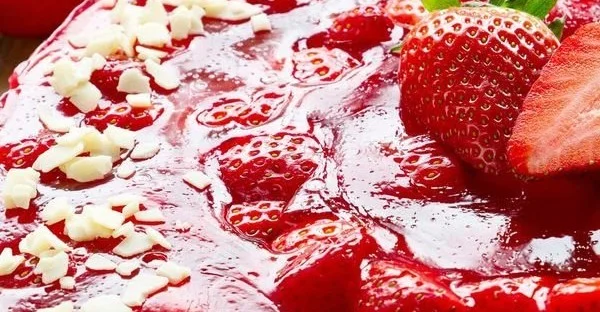 Spaghetti-Eis Kuchen